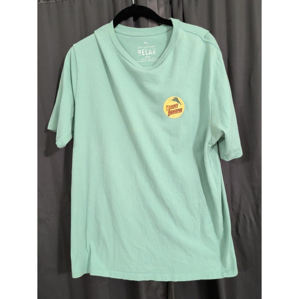 Tommy Bahama Mens M Green Wardrobe Malfunction Hula Girl Graphic T Shirt